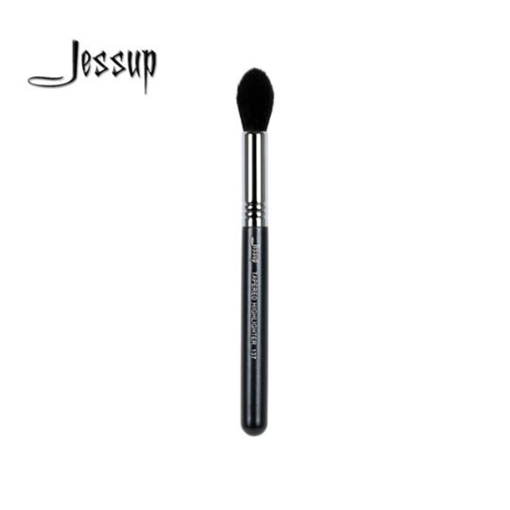 137 Professional Highlight Contour Brush